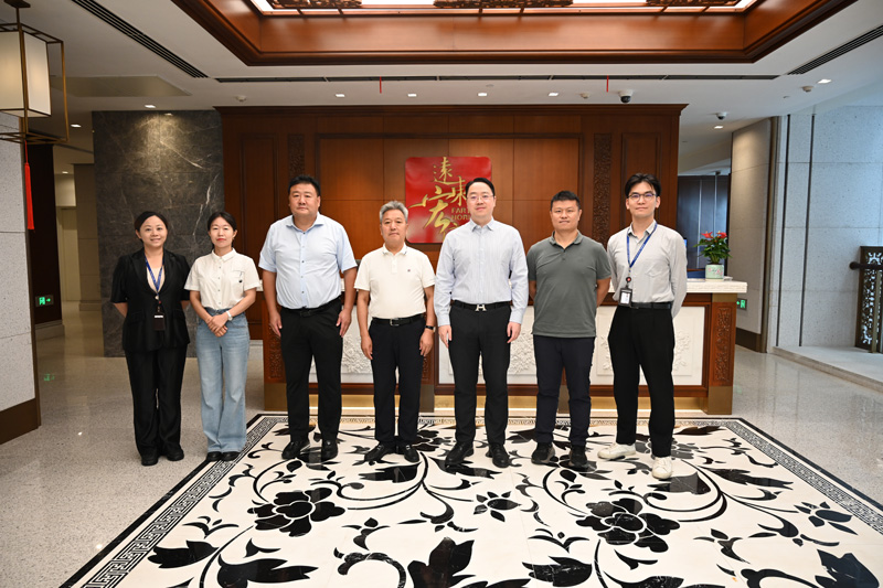 Leadership Explores Strategic Collaboration from Shanghai